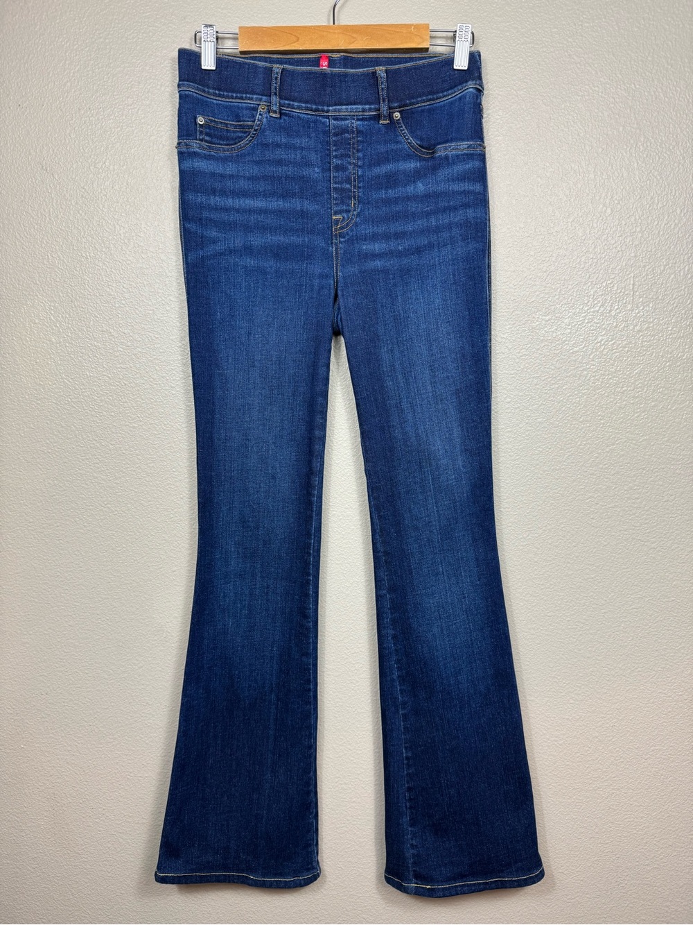 Spanx Flare Pull on Denim Jean Midnight Shade size small EUC A - Picture 2 of 13